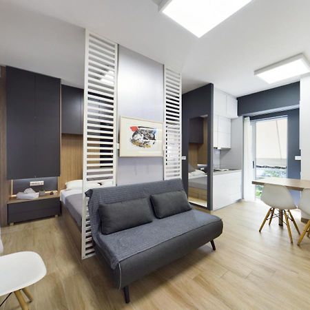 Feel Good Vibes - Apt Suite アテネ エクステリア 写真